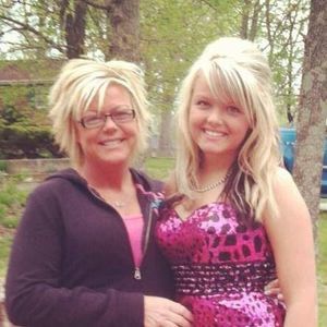 Meet your Posher, Dana